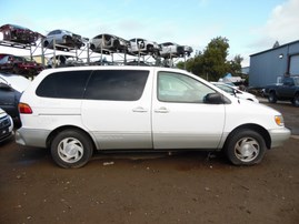 1999 TOYOTA SIENNA XLE WHITE AT 3.0 Z19594